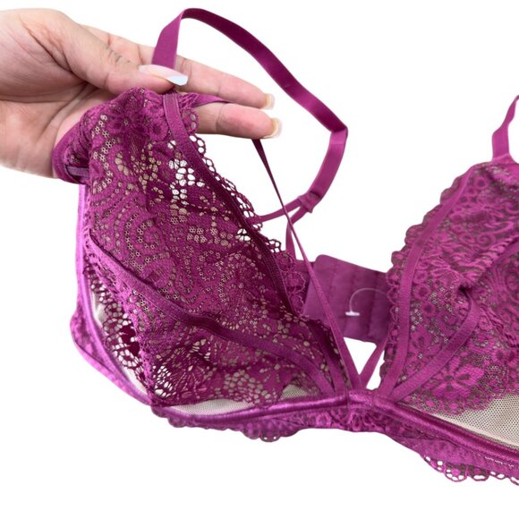 Adore Me Women Sexy Purple Lace Sheer Underwire Bra Size 38DDD Strappy Unlined - Picture 5 of 10